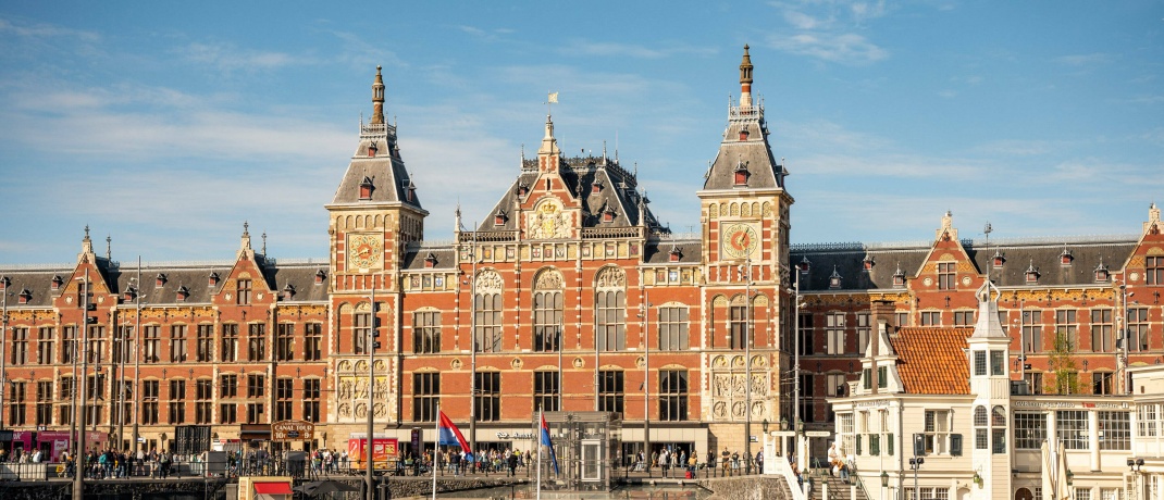 Amsterdam Centraal, der Hauptbahnhof der niederländischen Hauptstadt Amsterdam.