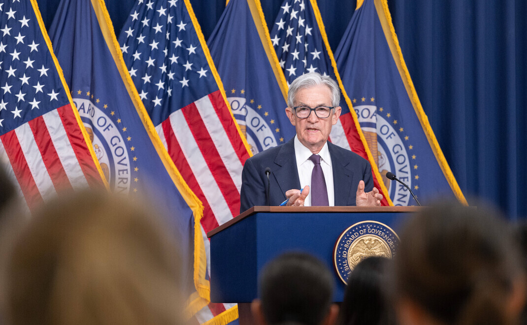 Meinung-Total-stiff-warum-Trump-den-Fed-Chef-nicht-kleinkriegt
