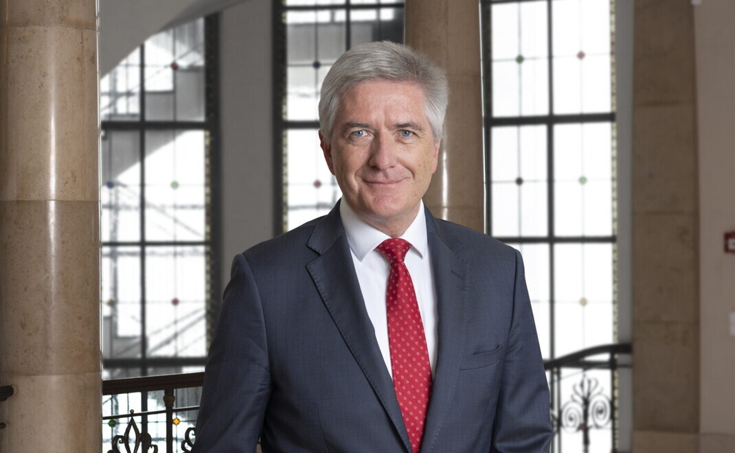 Nach-zwei-Monaten-in-neuer-Position-Bernd-Meyer-verl-sst-Berenberg-auf-eigenen-Wunsch