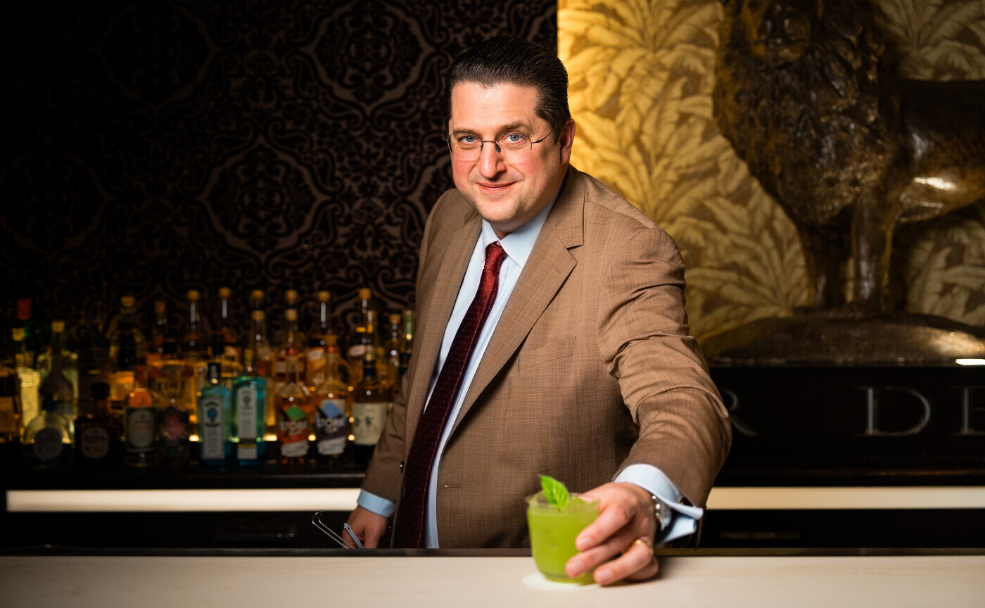 Portr-t-ber-J-rg-Meyer-Was-Manager-von-Barkeepern-lernen-k-nnen