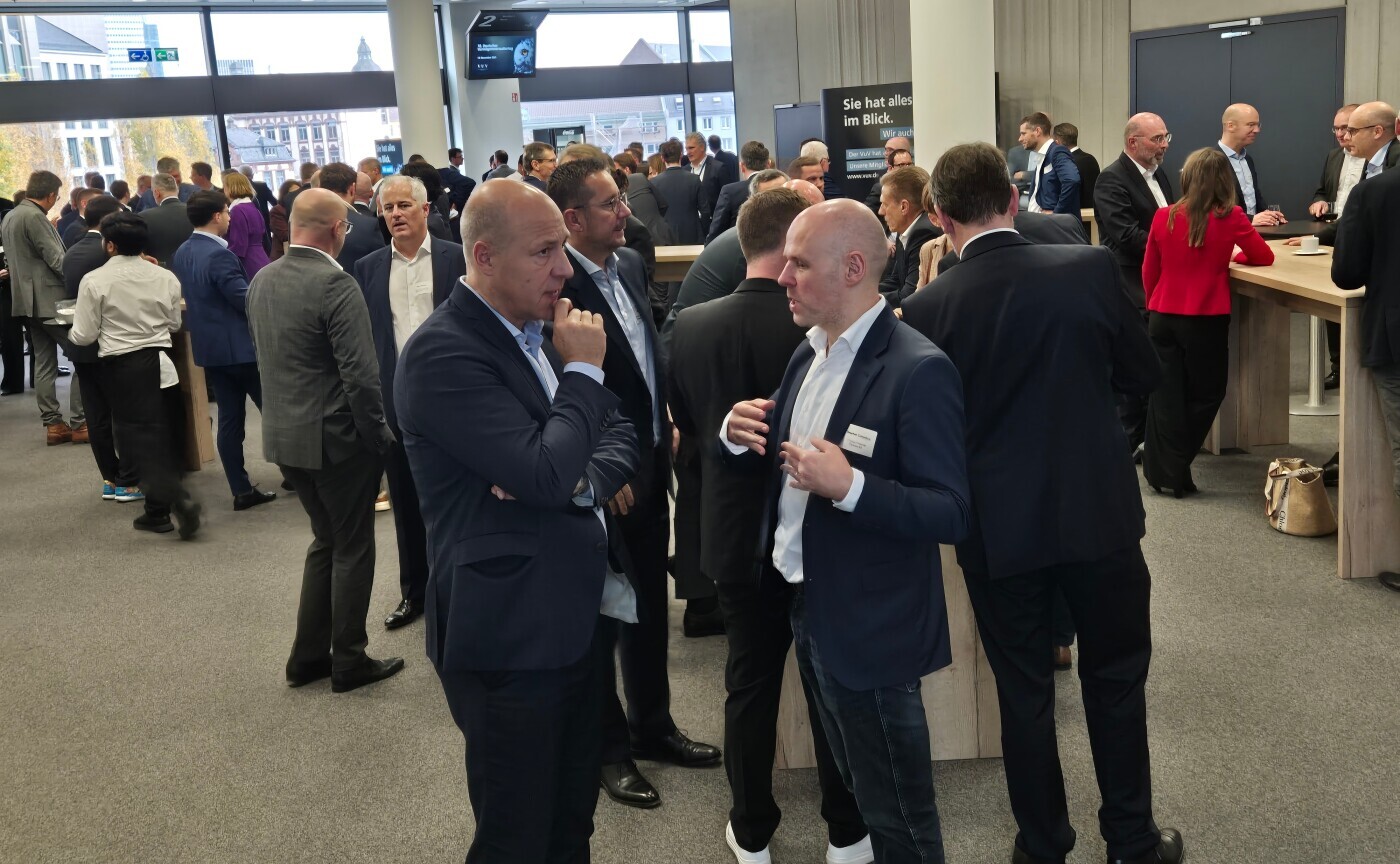 Verband-unabh-ngiger-Verm-gensverwalter-Muss-die-Kettens-ge-her-Das-waren-die-Themen-der-10-Verbandstagung-des-VuV