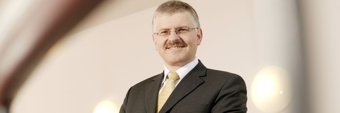 Gottfried Urban ist Vorstand der Bayerische Vermögen AG in Altötting.