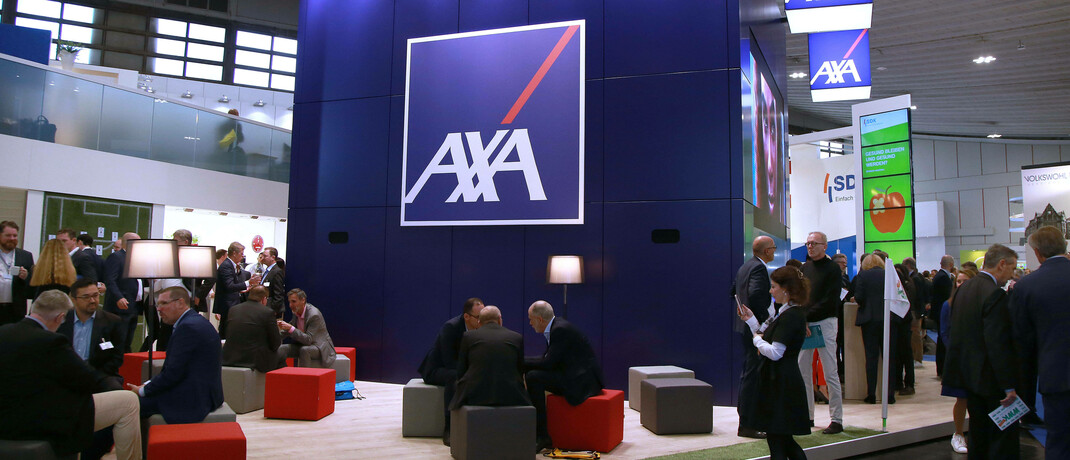 Stand von Axa auf der Dortmunder Versicherungsmesse DKM: Im Podcast berichtet ein junger Versicherungsvermittler &uuml;ber seinen Berufsalltag.