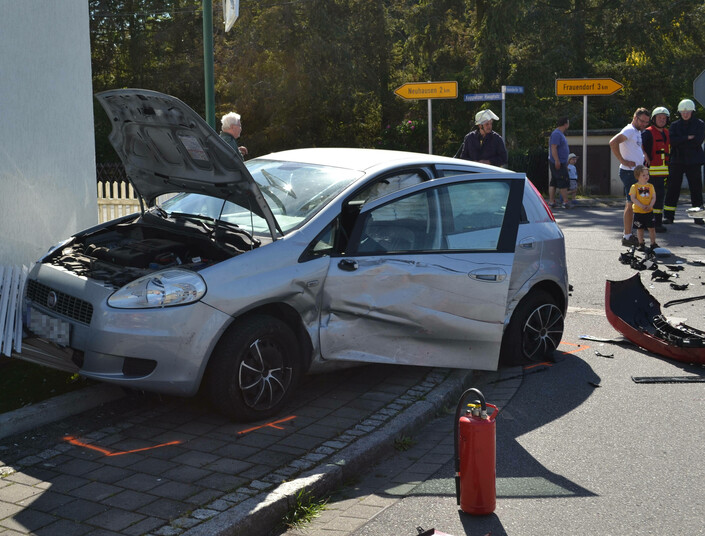 Foto: Nirgendwo Günstiger Garantie“ missachtet Wettbewerbsrecht